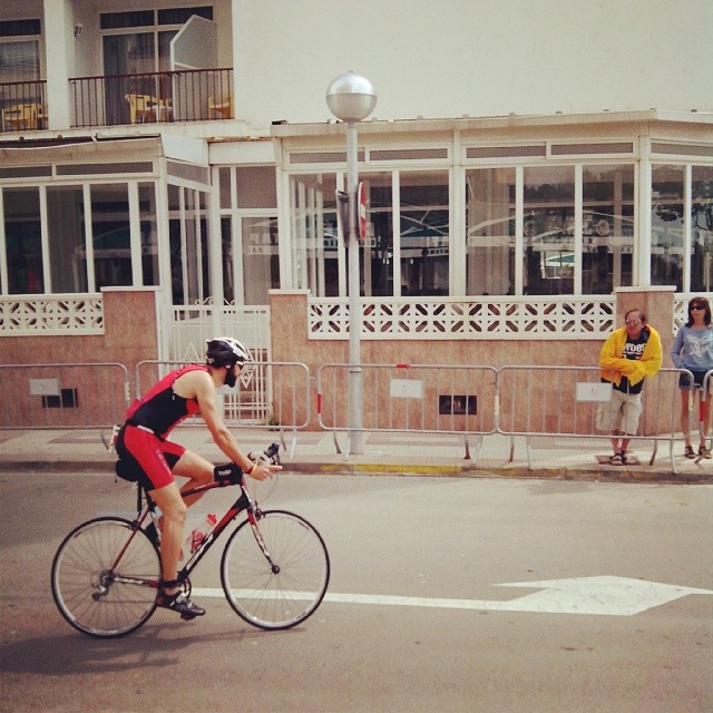 Pau Blasco en un moment del Ironman 2014. Foto de Gemma Arrabal